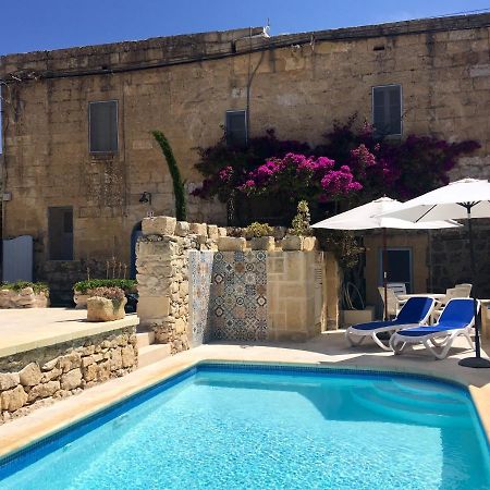The Garden Gate Bed and Breakfast Sannat Εξωτερικό φωτογραφία