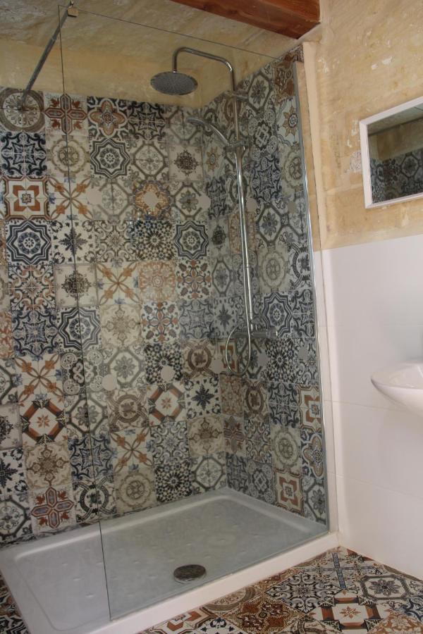 The Garden Gate Bed and Breakfast Sannat Εξωτερικό φωτογραφία